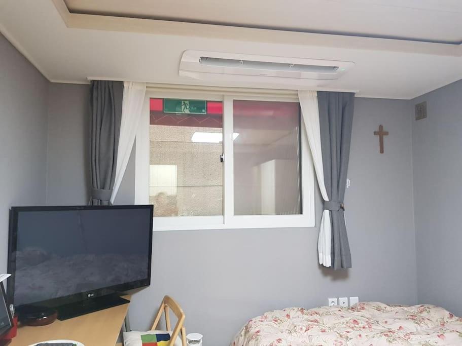 Gyeongbokgung Palace Seochon Christian Home - Foreigner Only سيول المظهر الخارجي الصورة