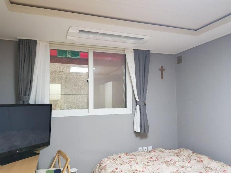 Gyeongbokgung Palace Seochon Christian Home - Foreigner Only سيول المظهر الخارجي الصورة